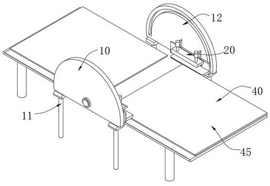 一种席梦思床垫装配用夹持翻转装置的制作方法