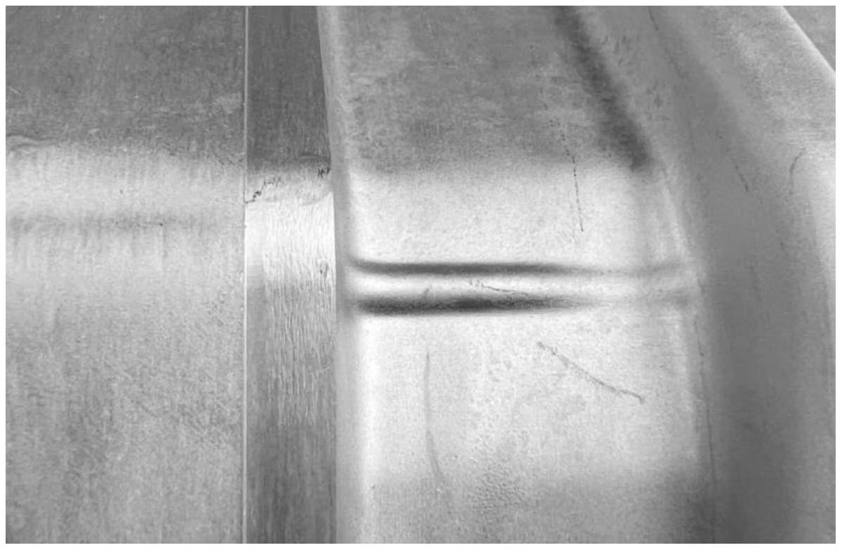 一种复杂曲面变壁厚钛合金带筋板的制备方法与流程
