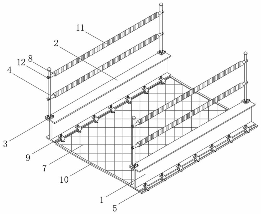 一种钢梁施工的安全防护装置的制作方法